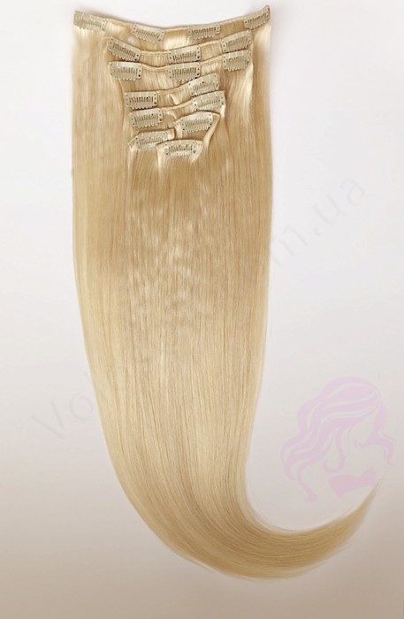 Натуральне волосся на заколках 60 см, 8 пасм, золотистий блонд (№24) Натуральне волосся на заколках 60 см, 8 пасм, золотистий блонд (№24)