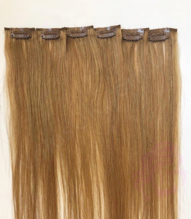 Натуральне волосся на заколках 50 см, 6 пасм, русяве (№12) Натуральне волосся на заколках 50 см, 6 пасм, русяве (№12)